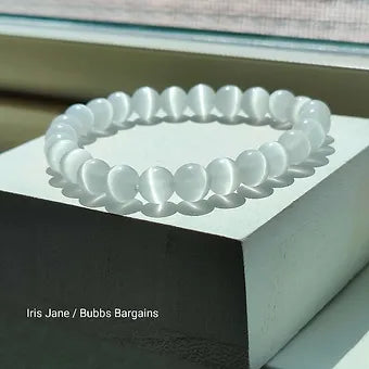 Carnelian and Moonstone Bracelet Natural Stones 8mm Stretches