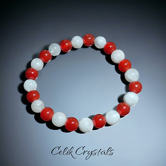Carnelian and Moonstone Bracelet Natural Stones 8mm Stretches 
