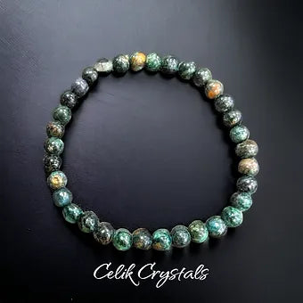 Emerald Bracelet Stretches 